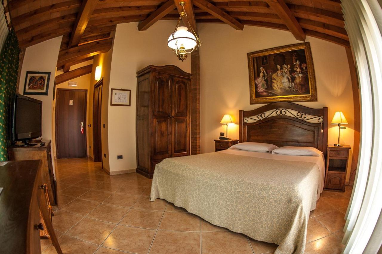 Hotel Corte Vecchia San Prospero Exteriér fotografie