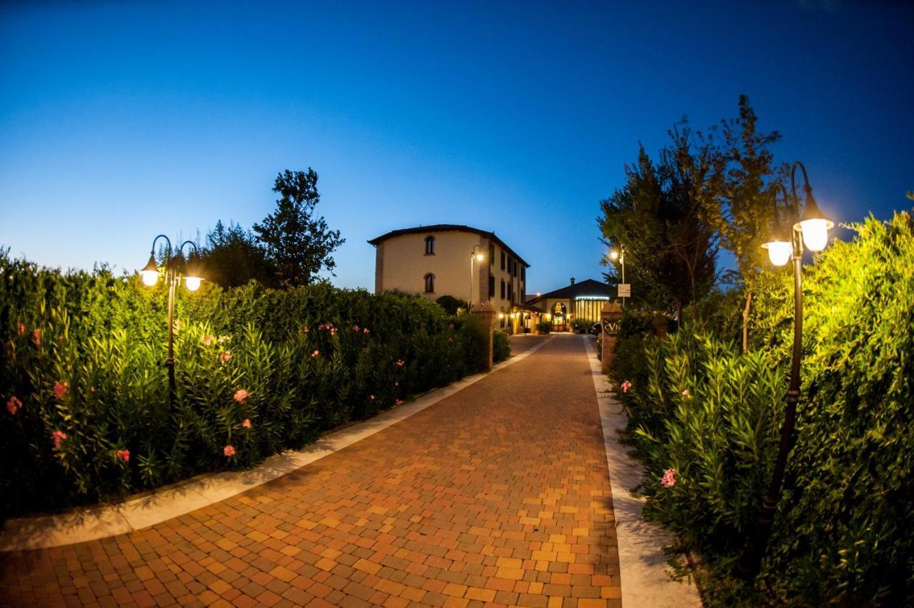 Hotel Corte Vecchia San Prospero Exteriér fotografie