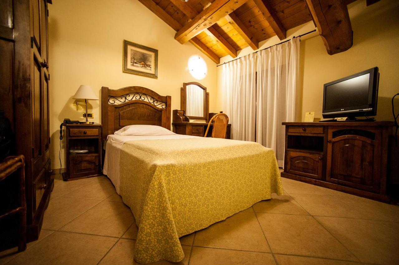 Hotel Corte Vecchia San Prospero Exteriér fotografie