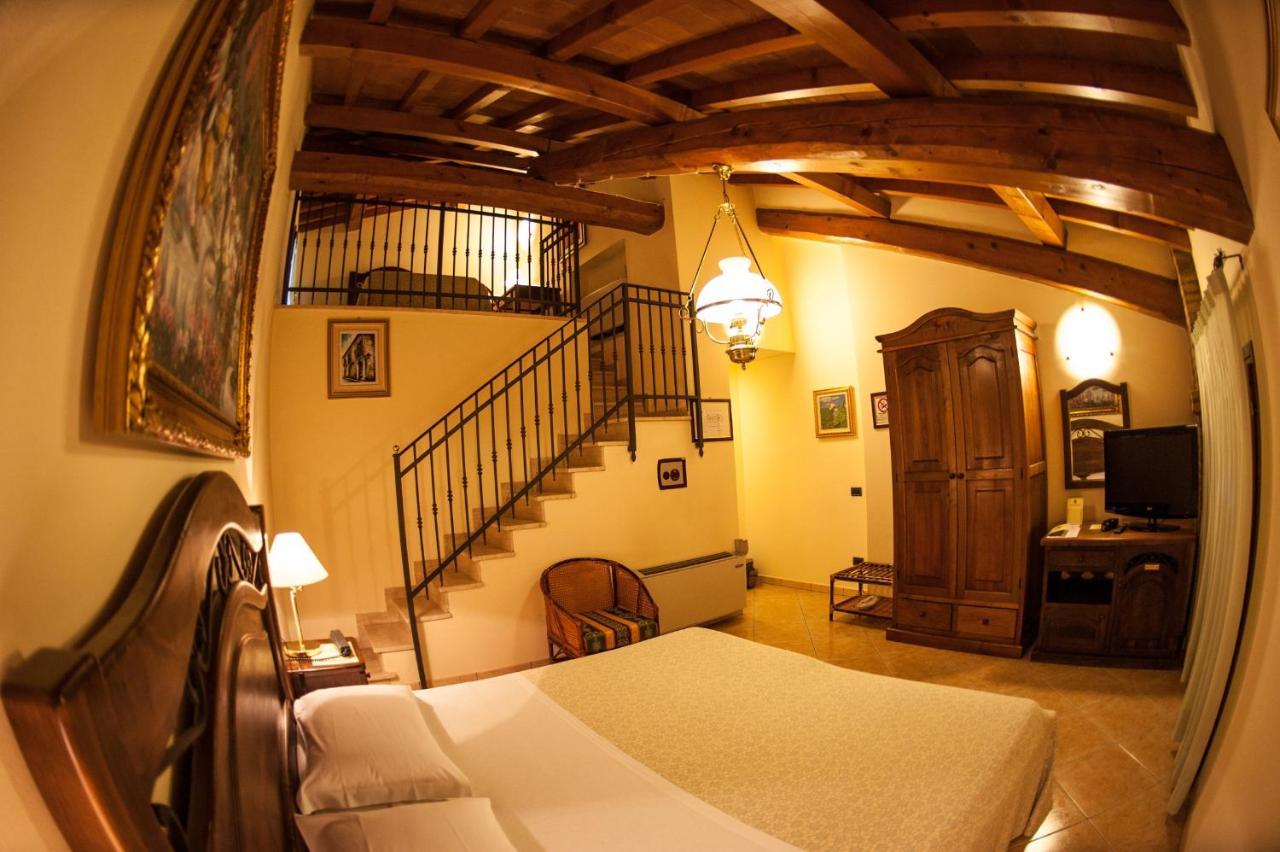 Hotel Corte Vecchia San Prospero Exteriér fotografie