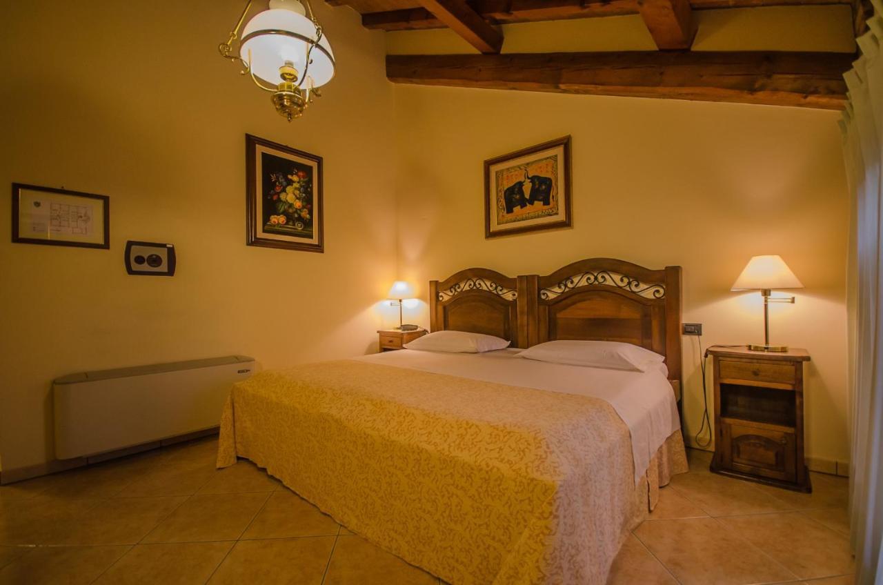 Hotel Corte Vecchia San Prospero Exteriér fotografie