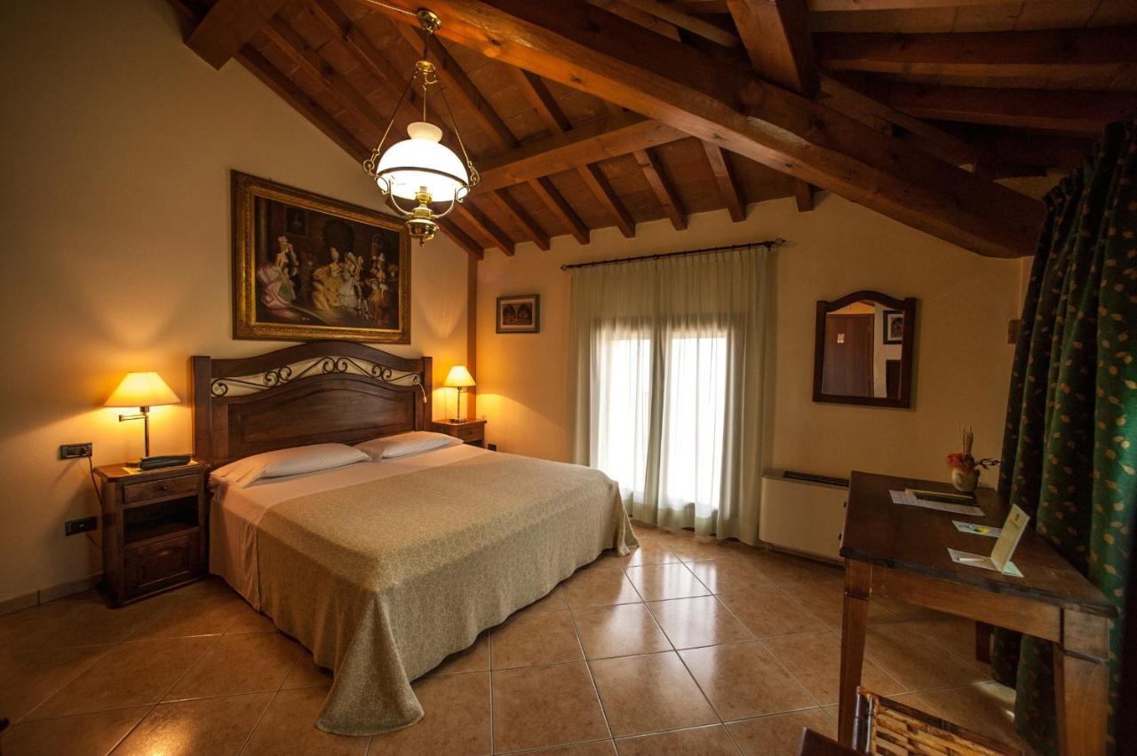 Hotel Corte Vecchia San Prospero Exteriér fotografie